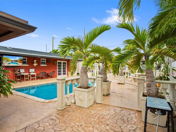 17811 NW 12th Ct, Miami Gardens FL 33169