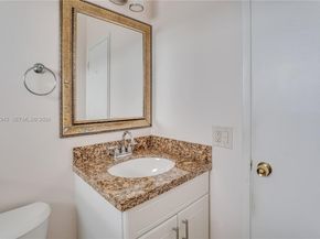 7401 Pines Boulevard 221, Pembroke Pines FL 33024