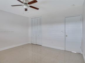 7401 Pines Boulevard 221, Pembroke Pines FL 33024