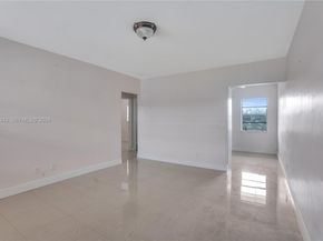 7401 Pines Boulevard 221, Pembroke Pines FL 33024