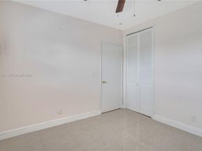 7401 Pines Boulevard 221, Pembroke Pines FL 33024