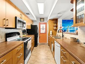 1613 Nanette Court, Lake Worth FL 33461