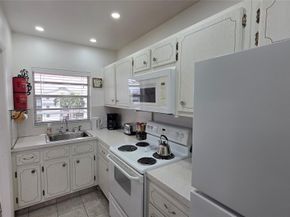 5300 Washington St L338, Hollywood FL 33021