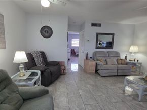 5300 Washington St L338, Hollywood FL 33021