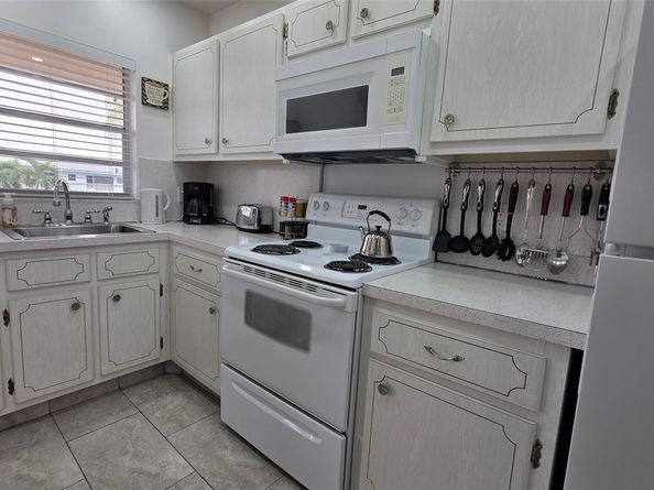 5300 Washington St L338, Hollywood FL 33021