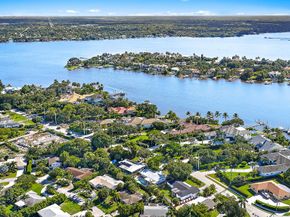 367 W Riverside Drive, Tequesta FL 33469