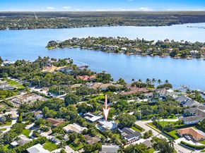 367 W Riverside Drive, Tequesta FL 33469