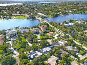 367 W Riverside Drive, Tequesta FL 33469