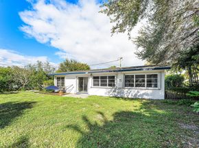 817 Buttonwood Road, North Palm Beach FL 33408
