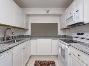 9410 Live Oak Pl 203, Davie FL 33324