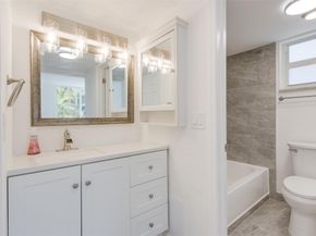 9410 Live Oak Pl 203, Davie FL 33324