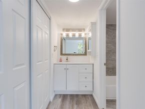 9410 Live Oak Pl 203, Davie FL 33324