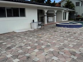 2732 NE 10th St, Pompano Beach FL 33062