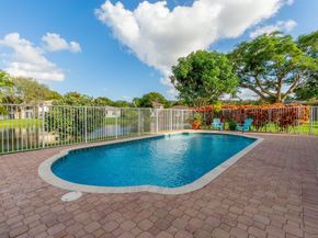 4960 NW 53rd Avenue, Coconut Creek FL 33073