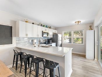 4801 E Roxbury Court E