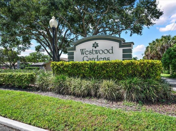 5943 Golden Eagle Circle, Palm Beach Gardens FL 33418