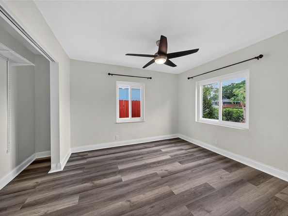 5272 NE 4th Ter, Fort Lauderdale FL 33334