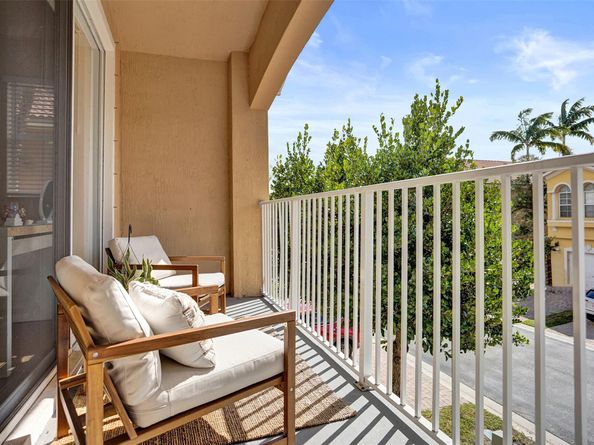 1825 Sonrisa Drive, Riviera Beach FL 33404