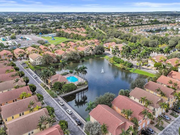 1825 Sonrisa Drive, Riviera Beach FL 33404