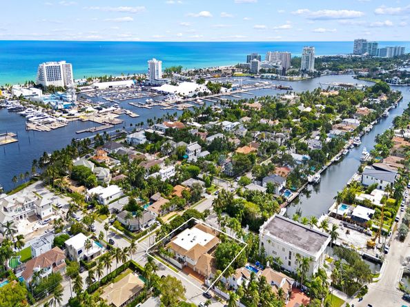 401 SE 26th Ave, Fort Lauderdale FL 33301