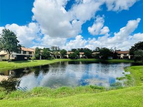 3966 Cocoplum Cir D, Coconut Creek FL 33063