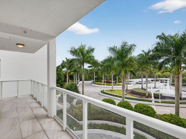 20155 Boca West Drive C302, Boca Raton FL 33434