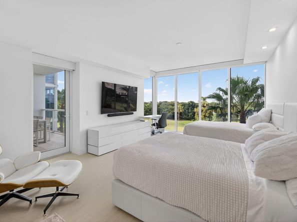 20155 Boca West Drive C302, Boca Raton FL 33434