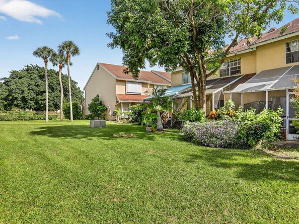 7232 Woodmont Avenue 7232, Tamarac FL 33321