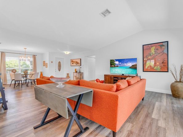 10070 Crosswind Road, Boca Raton FL 33498