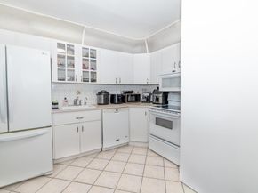 5055 NW 7th Street 610, Miami FL 33126