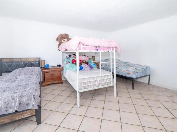 5055 NW 7th Street 610, Miami FL 33126