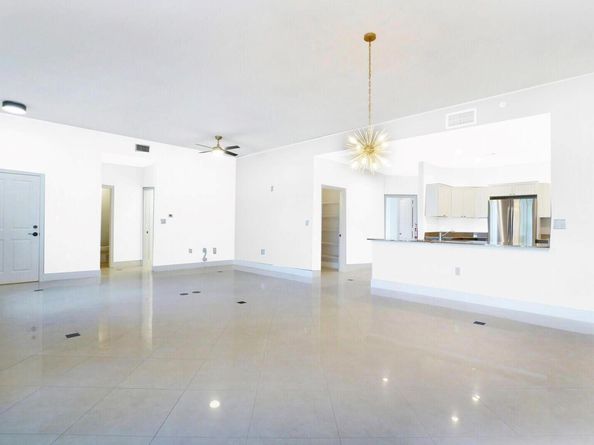 3940 N Flagler Drive 402, West Palm Beach FL 33407