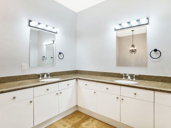 3940 N Flagler Drive 402, West Palm Beach FL 33407