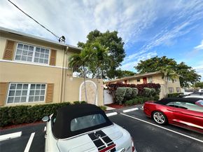 305 NE 16th St B7, Fort Lauderdale FL 33304