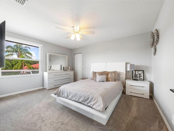 5869 NW 56th Dr, Coral Springs FL 33067