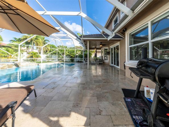 5869 NW 56th Dr, Coral Springs FL 33067