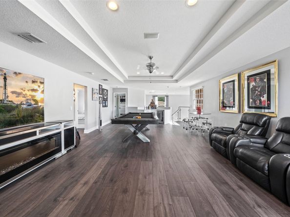 5869 NW 56th Dr, Coral Springs FL 33067