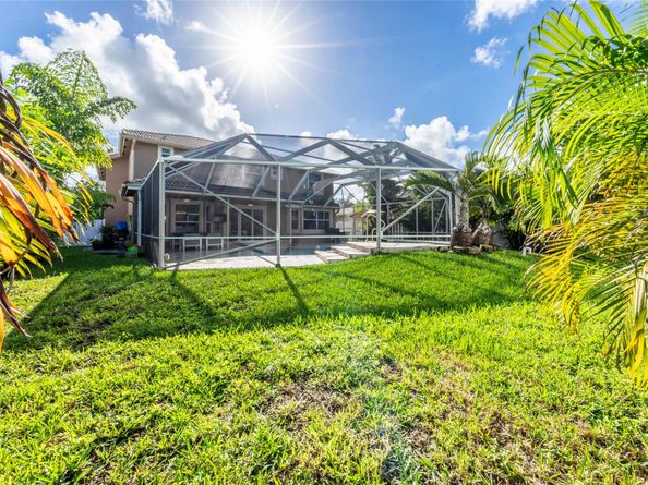 5869 NW 56th Dr, Coral Springs FL 33067