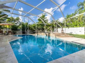 5869 NW 56th Dr, Coral Springs FL 33067