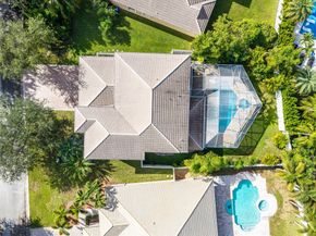 5869 NW 56th Dr, Coral Springs FL 33067