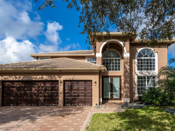 5869 NW 56th Dr, Coral Springs FL 33067
