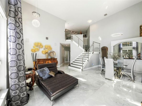 5869 NW 56th Dr, Coral Springs FL 33067