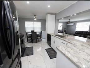 3532 NW 38th Ave, Lauderdale Lakes FL 33309