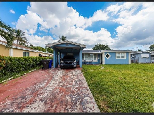 3532 NW 38th Ave, Lauderdale Lakes FL 33309