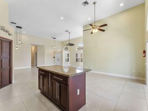 7793 Highlands Cir, Margate FL 33063