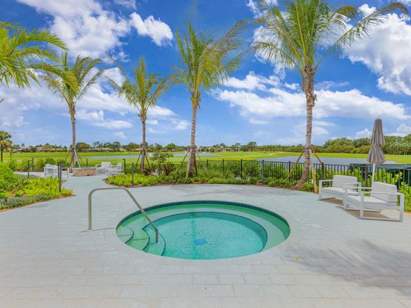 12860 Touchstone Place, Palm Beach Gardens FL 33418