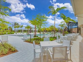 12860 Touchstone Place, Palm Beach Gardens FL 33418
