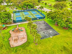 12860 Touchstone Place, Palm Beach Gardens FL 33418