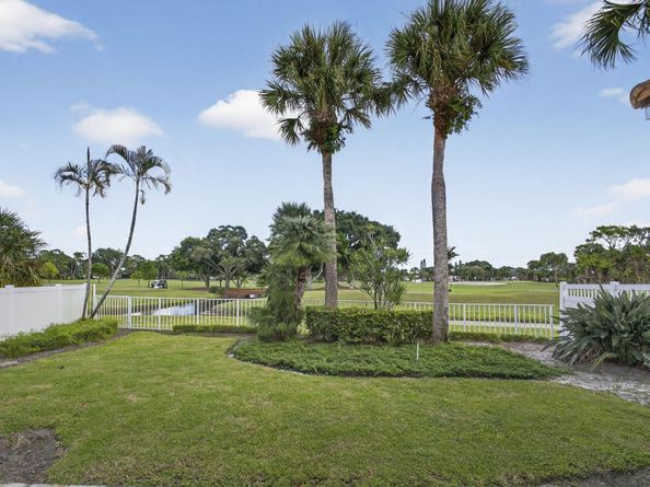 12860 Touchstone Place, Palm Beach Gardens FL 33418