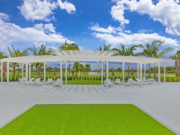 12860 Touchstone Place, Palm Beach Gardens FL 33418